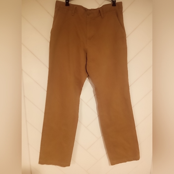 NWOT Eddie Bauer Khakis Sz.34Wx34L - Picture 1 of 6